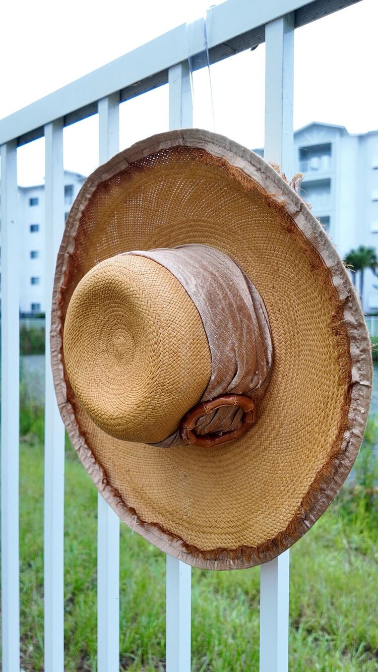 Whittall & Shon Straw Sun Hat Wide Brim Silk Trim Bamboo Buckle USA